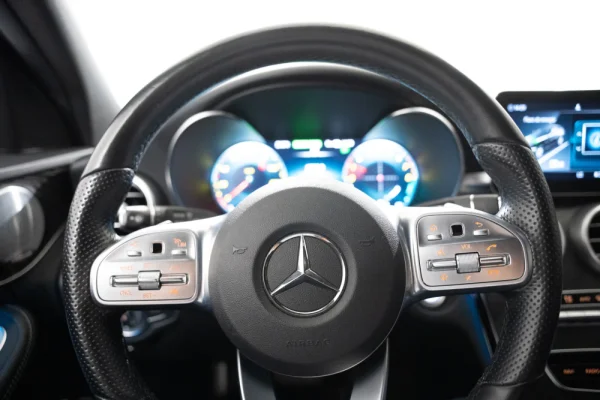 Mercedes-Benz C 300 e AMG Line 14