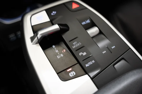 BMW iX1 xDrive30 xLine 22