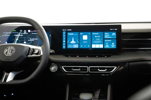 MG HS 1.5 Plug-in Hybrid Luxury 11