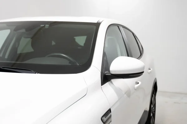 Renault Arkana 1.6 E-Tech Business 5