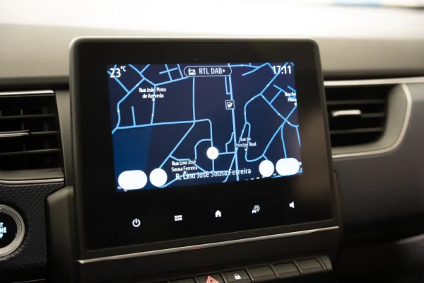 Renault Arkana 1.6 E-Tech Business 22