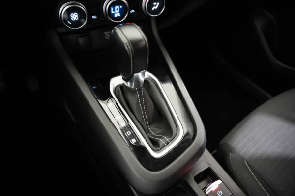 Renault Arkana 1.6 E-Tech Business 23
