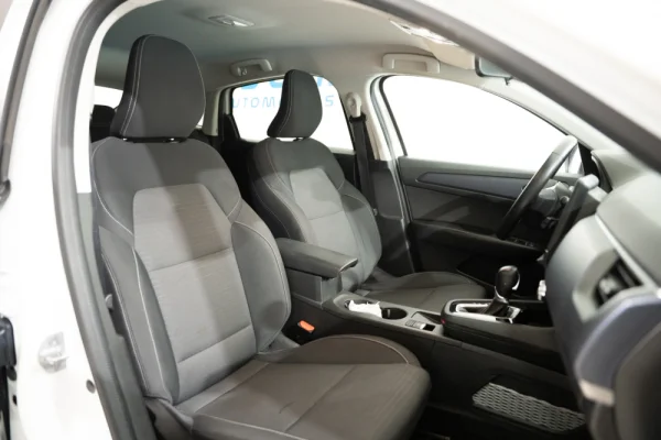 Renault Arkana 1.6 E-Tech Business 26