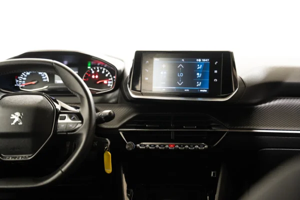 Peugeot 2008 1.2 PureTech Active Pack 11