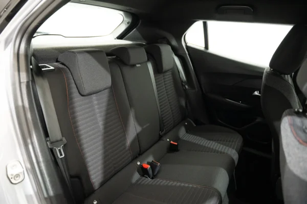 Peugeot 2008 1.2 PureTech Active Pack 24