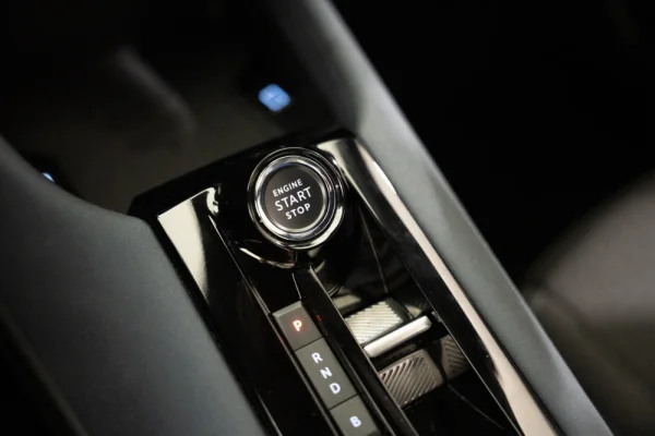 Alfa Romeo Junior 54 kWh Intensa 22