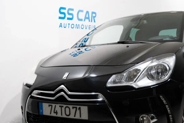 Citroen DS3 1.6 e-HDi So Chic 3