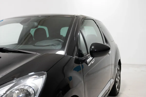 Citroen DS3 1.6 e-HDi So Chic 4