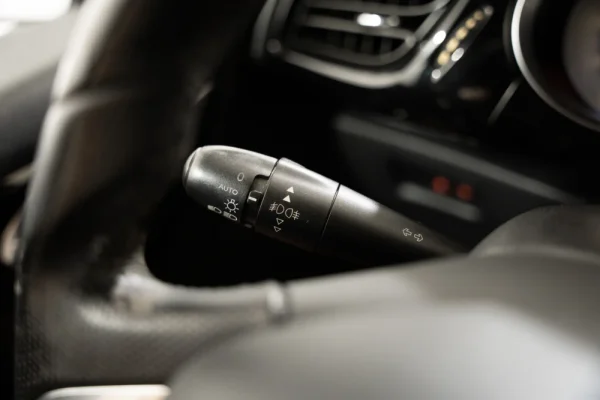 Citroen DS3 1.6 e-HDi So Chic 13