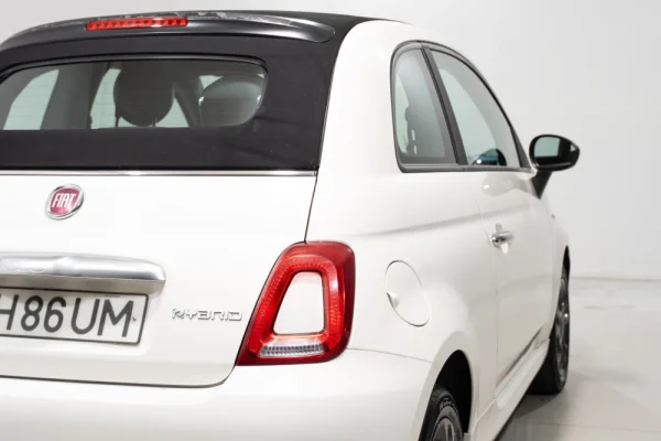 Fiat 500 1.0 Hybrid Connect 7