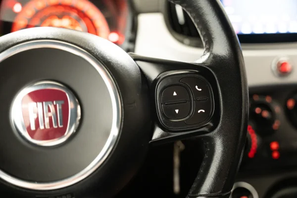 Fiat 500 1.0 Hybrid Connect 15