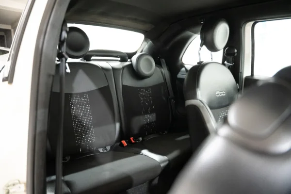 Fiat 500 1.0 Hybrid Connect 21