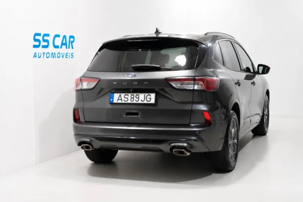 Ford Kuga 1.5 EcoBoost Titanium 6