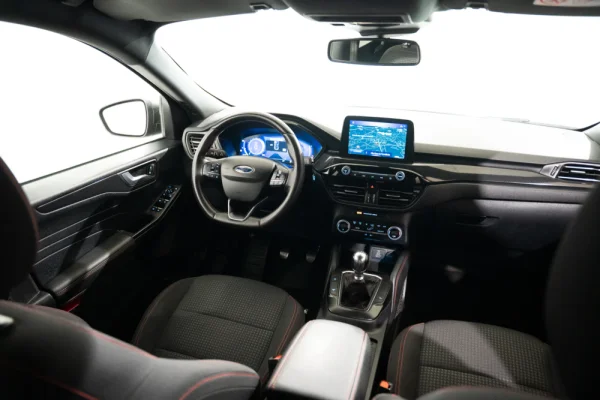 Ford Kuga 1.5 EcoBoost Titanium 9