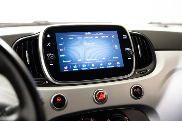 Fiat 500 1.0 Hybrid Connect 17