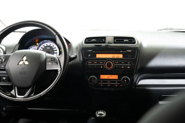 Mitsubishi Space Star 1.2 Intense 22