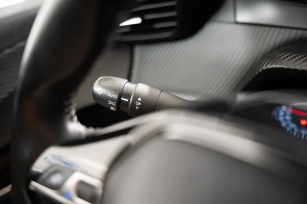 Peugeot 208 1.2 PureTech Active 12