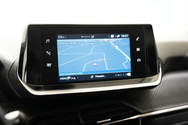 Peugeot 208 1.2 PureTech Active 17