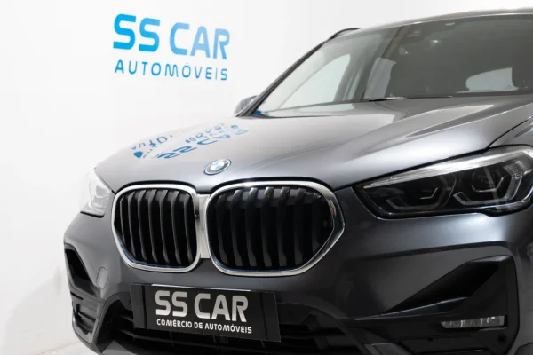 BMW X1 25 e xDrive Corporate Edition 3