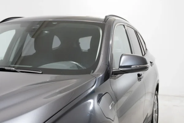 BMW X1 25 e xDrive Corporate Edition 5