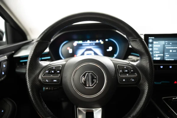 MG MG5 51 kWh Comfort 12