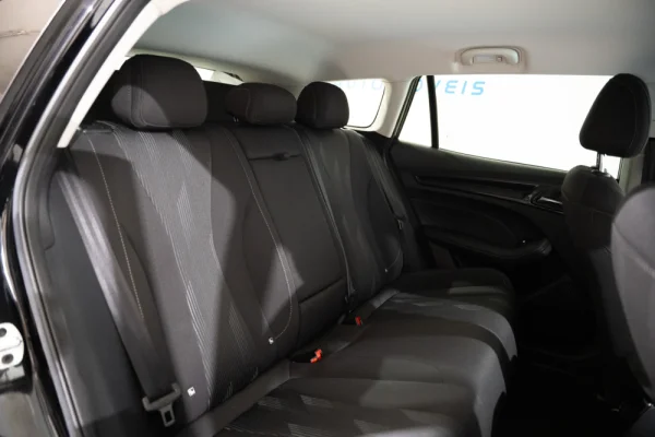 MG MG5 51 kWh Comfort 26