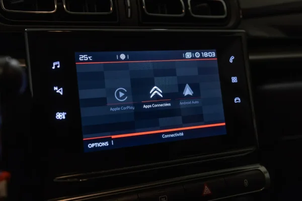 Citroen C3 1.2 PureTech Shine EAT6 11