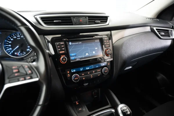 Nissan Qashqai 1.2 DIG-T N-Connecta 17