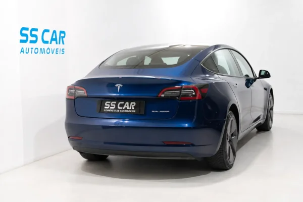 Tesla Model 3 Long-Range Dual Motor AWD 6