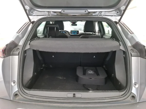 Peugeot e-2008 50 kWh Active Pack 4