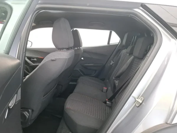 Peugeot e-2008 50 kWh Active Pack 7