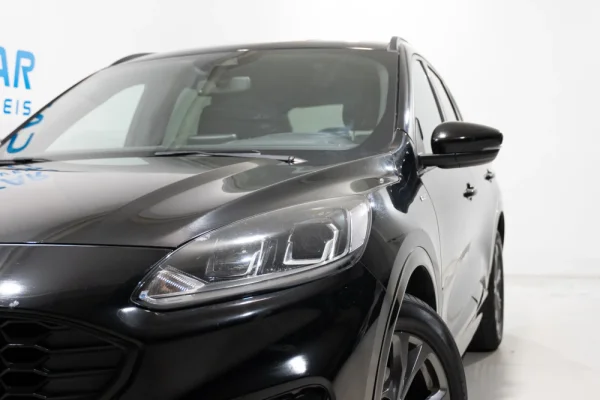 Ford Kuga 1.5 EcoBoost ST-Line 4
