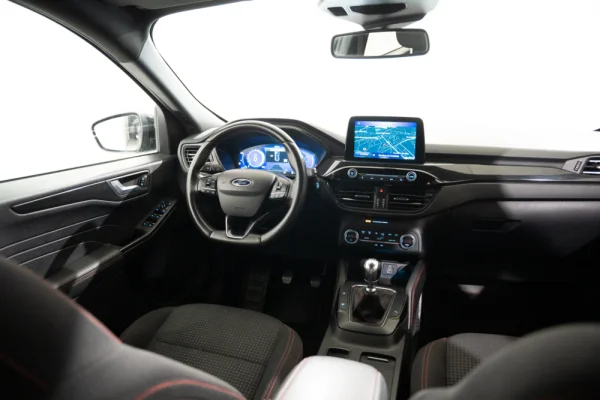 Ford Kuga 1.5 EcoBoost ST-Line 8