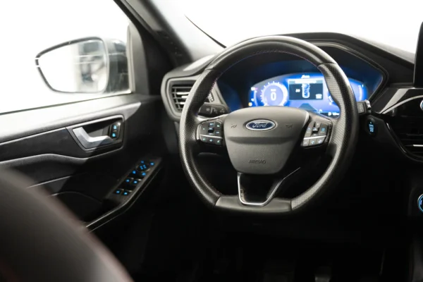 Ford Kuga 1.5 EcoBoost ST-Line 9