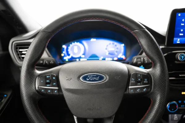 Ford Kuga 1.5 EcoBoost ST-Line 13