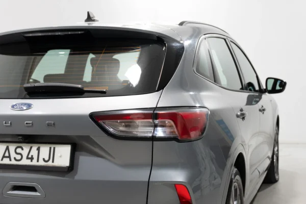 Ford Kuga 1.5 EcoBoost ST-Line 7