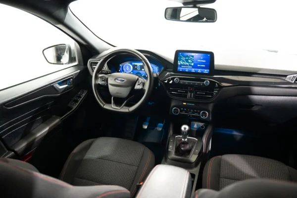 Ford Kuga 1.5 EcoBoost ST-Line 9