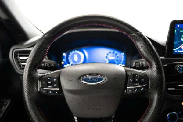Ford Kuga 1.5 EcoBoost ST-Line 14
