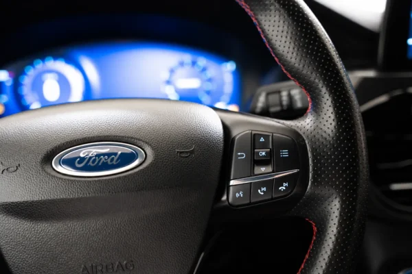 Ford Kuga 1.5 EcoBoost ST-Line 15