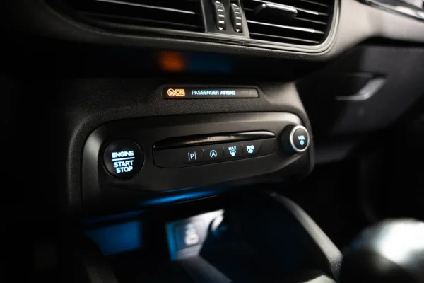 Ford Focus SW 1.0 EcoBoost MHEV ST-Line Style SIP 21
