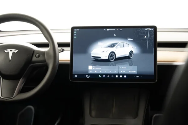 Tesla Model Y Long Range Tração Integral 11
