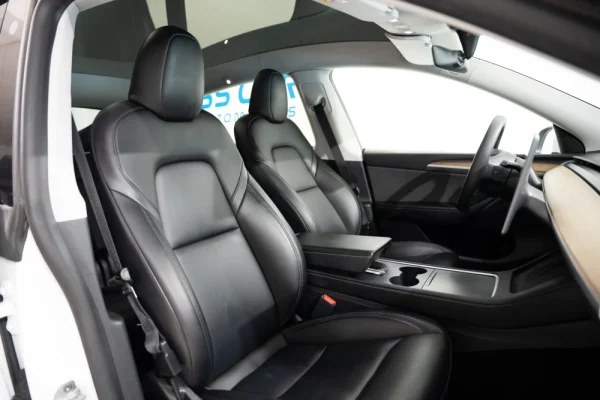 Tesla Model Y Long Range Tração Integral 23