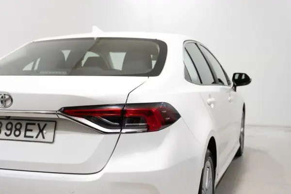 Toyota Corolla COMFORT 1.5 VVTi 7