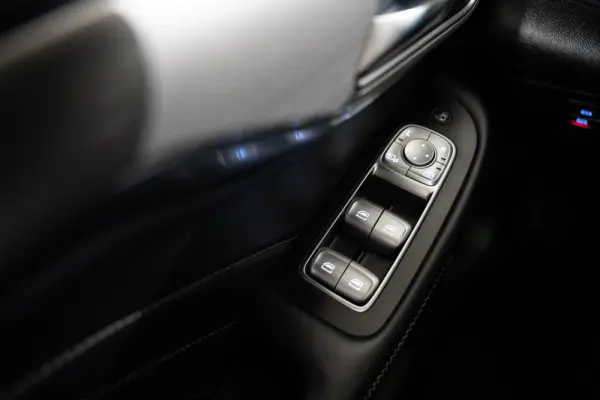 MG Marvel R 70 kWh Luxury 25
