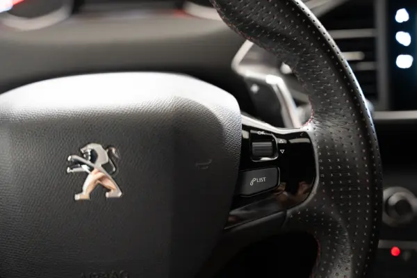 Peugeot 308 SW 1.2 PureTech GT Line 17