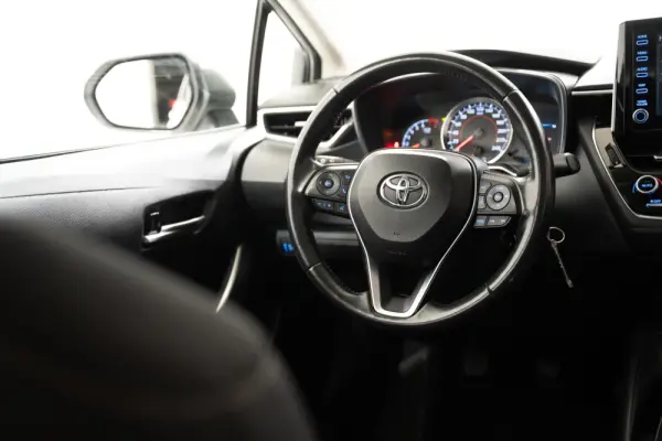 Toyota Corolla COMFORT 1.5 VVTi 10