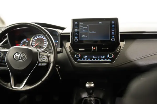 Toyota Corolla COMFORT 1.5 VVTi 11