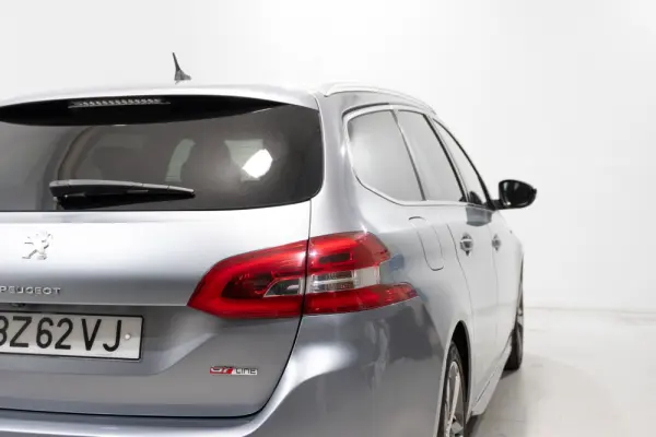 Peugeot 308 SW 1.2 PureTech GT Line 7