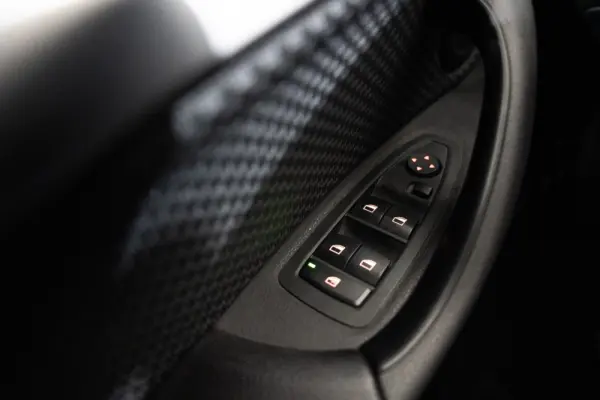BMW X1 18 d sDrive Advantage 25