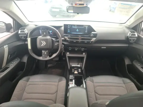 Citroen C4 1.2 PureTech Feel Pack EAT8 5